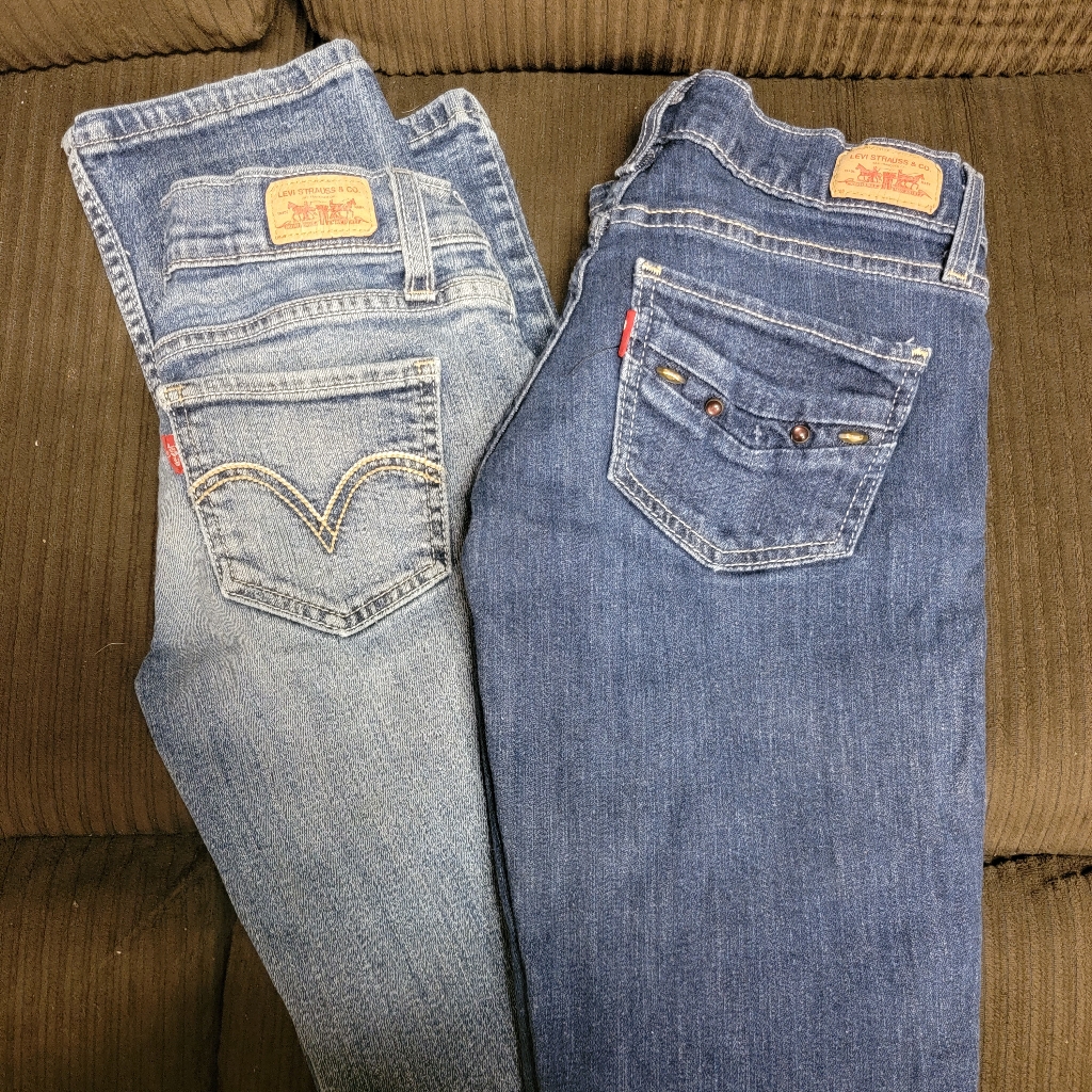 2 Pair Levis